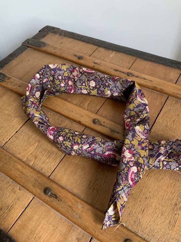 Carré Liberty Strawberry Thief pourpre