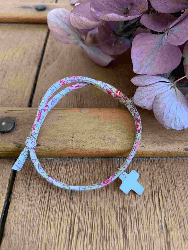 Bracelet Liberty Eloïse croix en nacre 