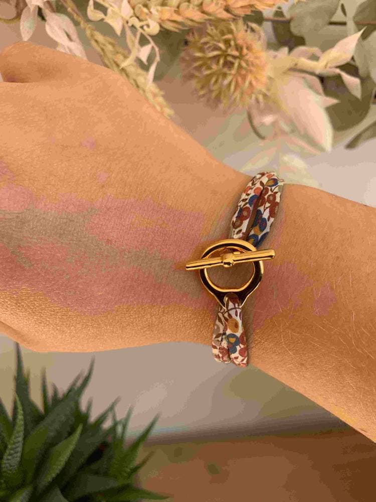 Bracelet Liberty Wiltshire Bud Noisette fermoir bijou