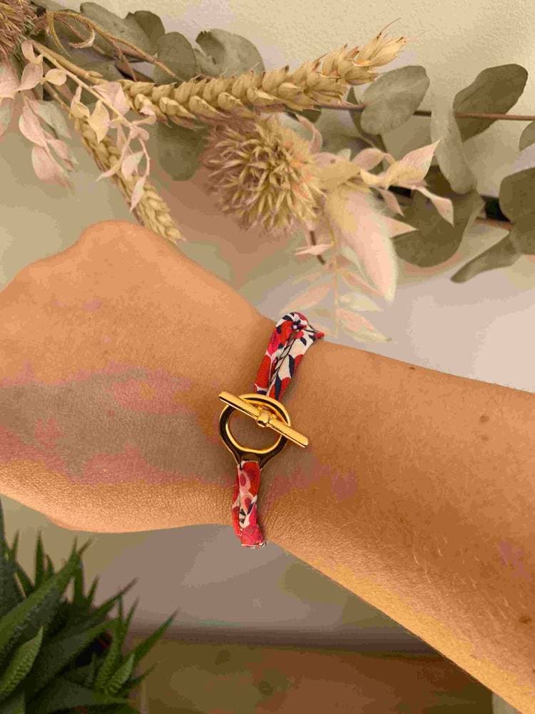 Bracelet Liberty Wiltshire rouge fermoir bijou