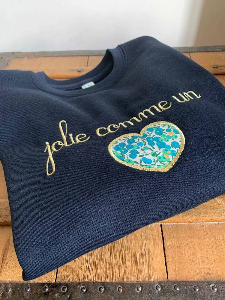 Sweat marine à personnaliser Broderie Liberty sur commande