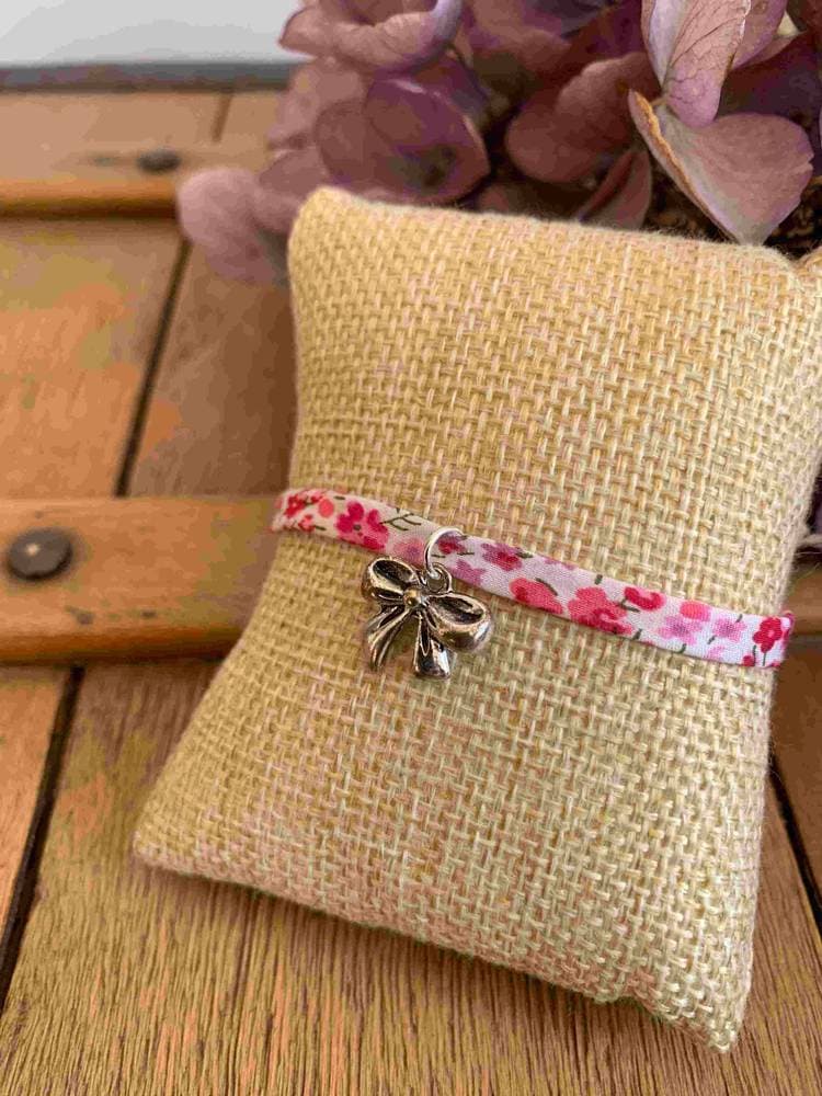 Bracelet Liberty Phoebe rose noeud 