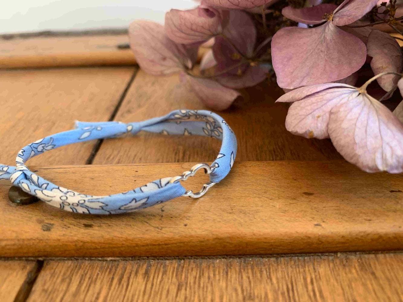 Bracelet Liberty Capel bleu ciel petit nuage argenté 