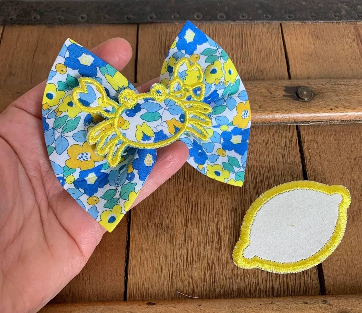 Barrette brodée crabe Liberty au choix sur commande