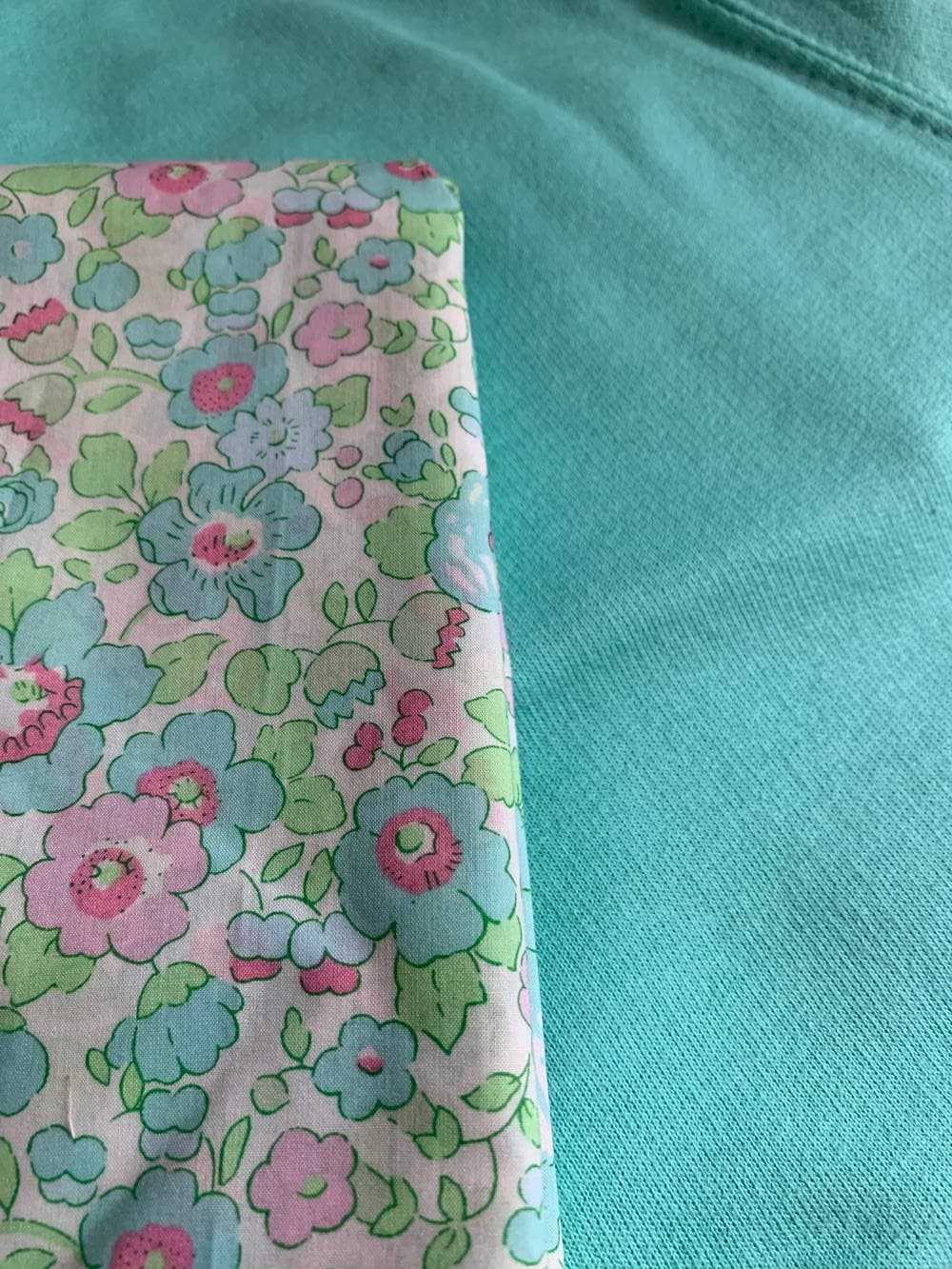 Sweat mint à personnaliser sur commande