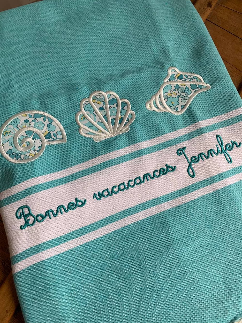 Fouta brodée à personnaliser sur commande
