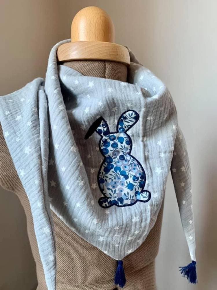 Chèche enfant plumetis ou double gaze à personnaliser sur commande