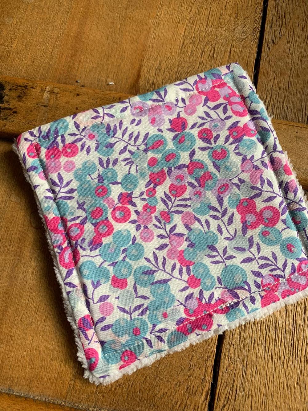 Lingette Liberty éponge de bambou Wiltshire Flamboyant