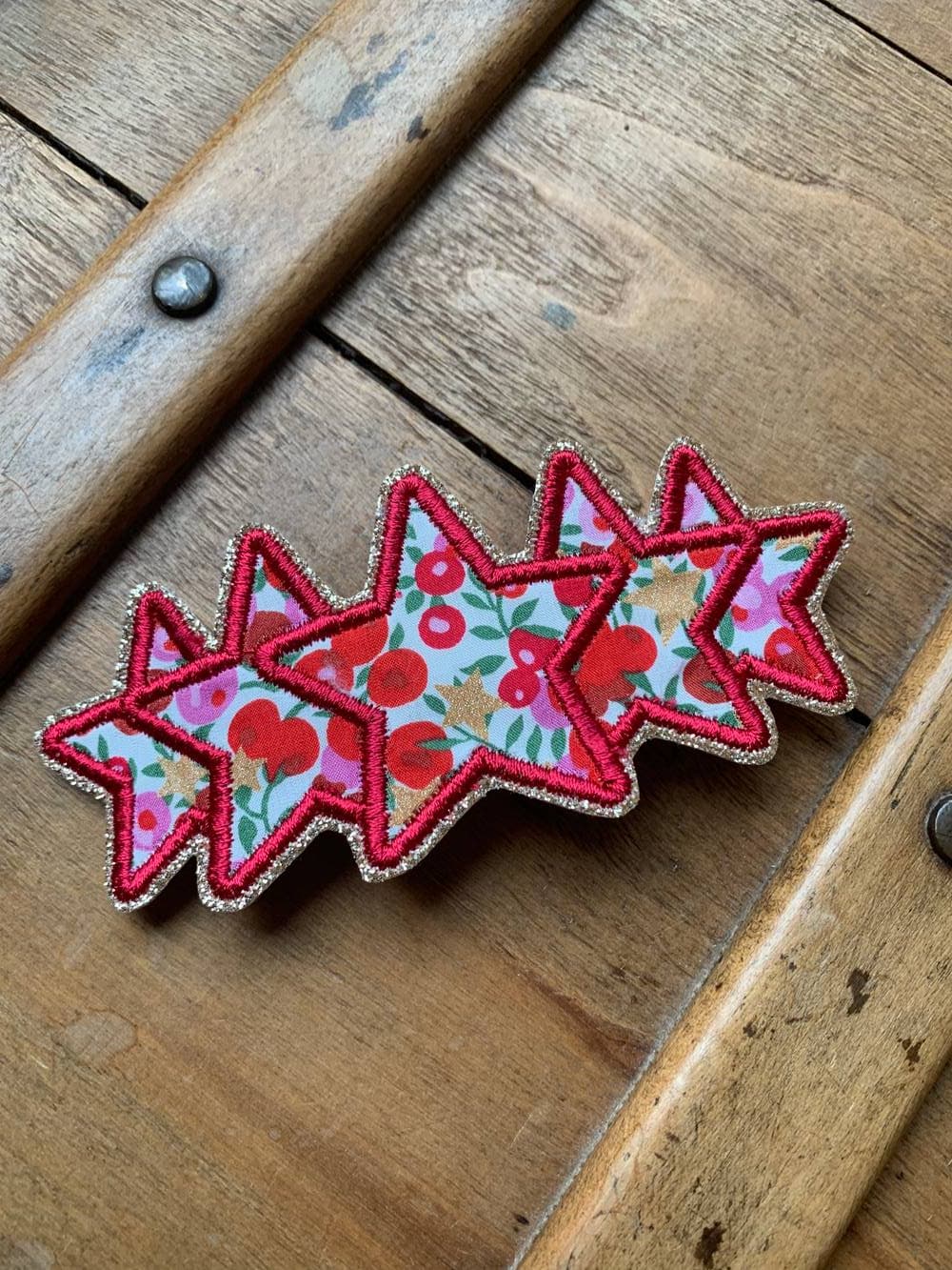 Barrette brodée Etoiles Liberty Wiltshire Stars grand modèle