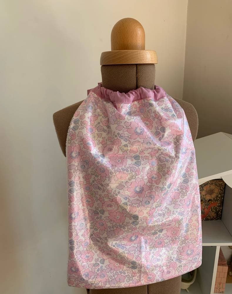 Bavoir géant enduit Betsy buvard