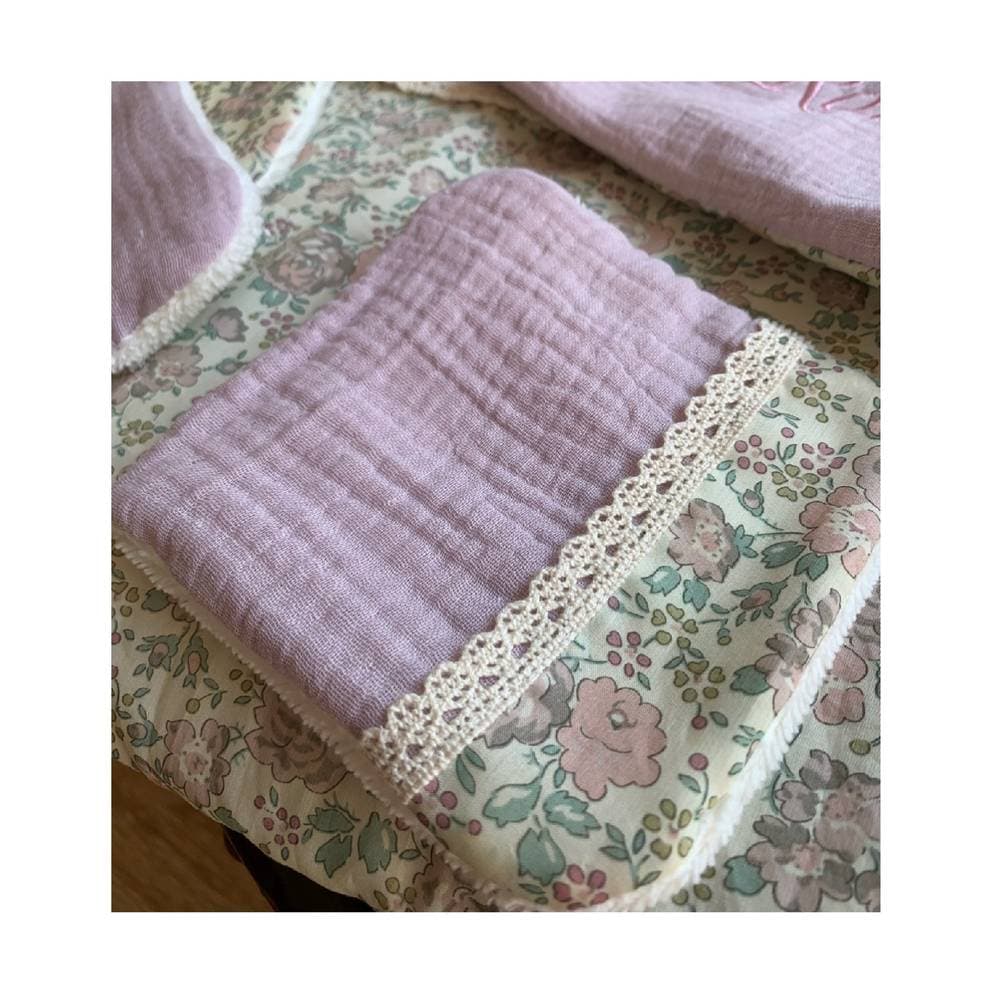 Set de 4 lingettes Liberty et brodées Liberty au choix sur commande