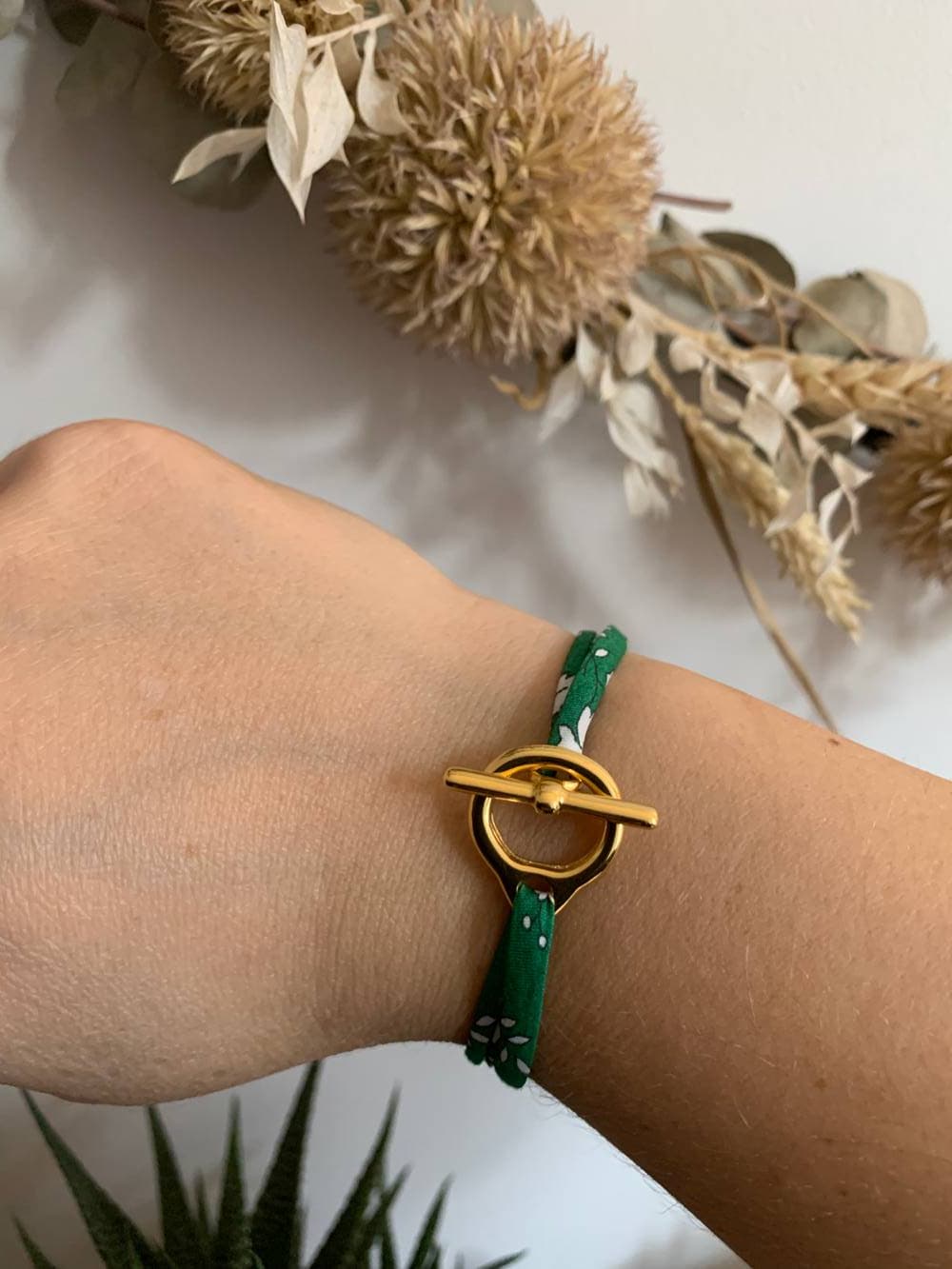 Bracelet Liberty Capel émeraude bijou fermoir