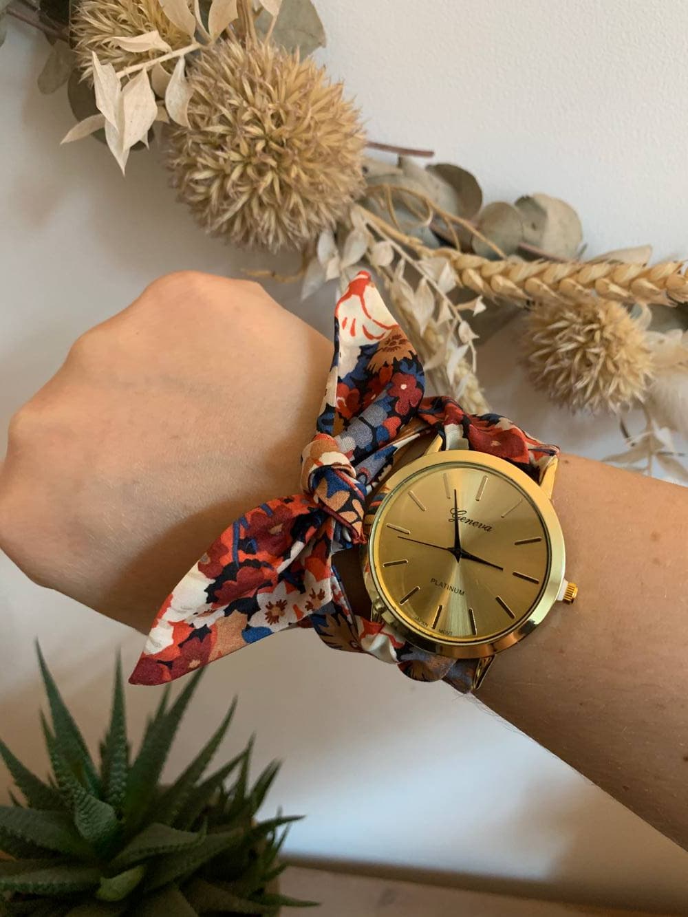 Montre cadran doré avec bracelet Liberty à choisir