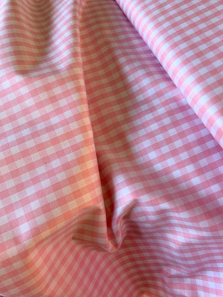 Vichy rose 6 mm x 6 mm vendu par multiples de 10 x 150 cm