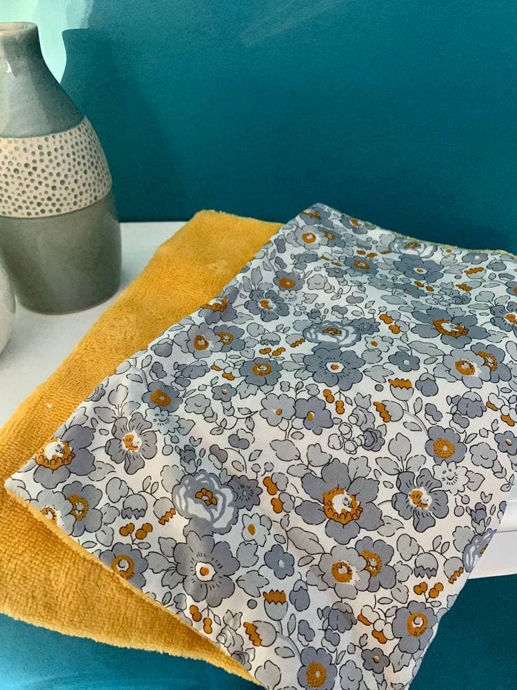 Serviette Liberty et éponge 30 X30 cm Liberty classique au choix sur commande