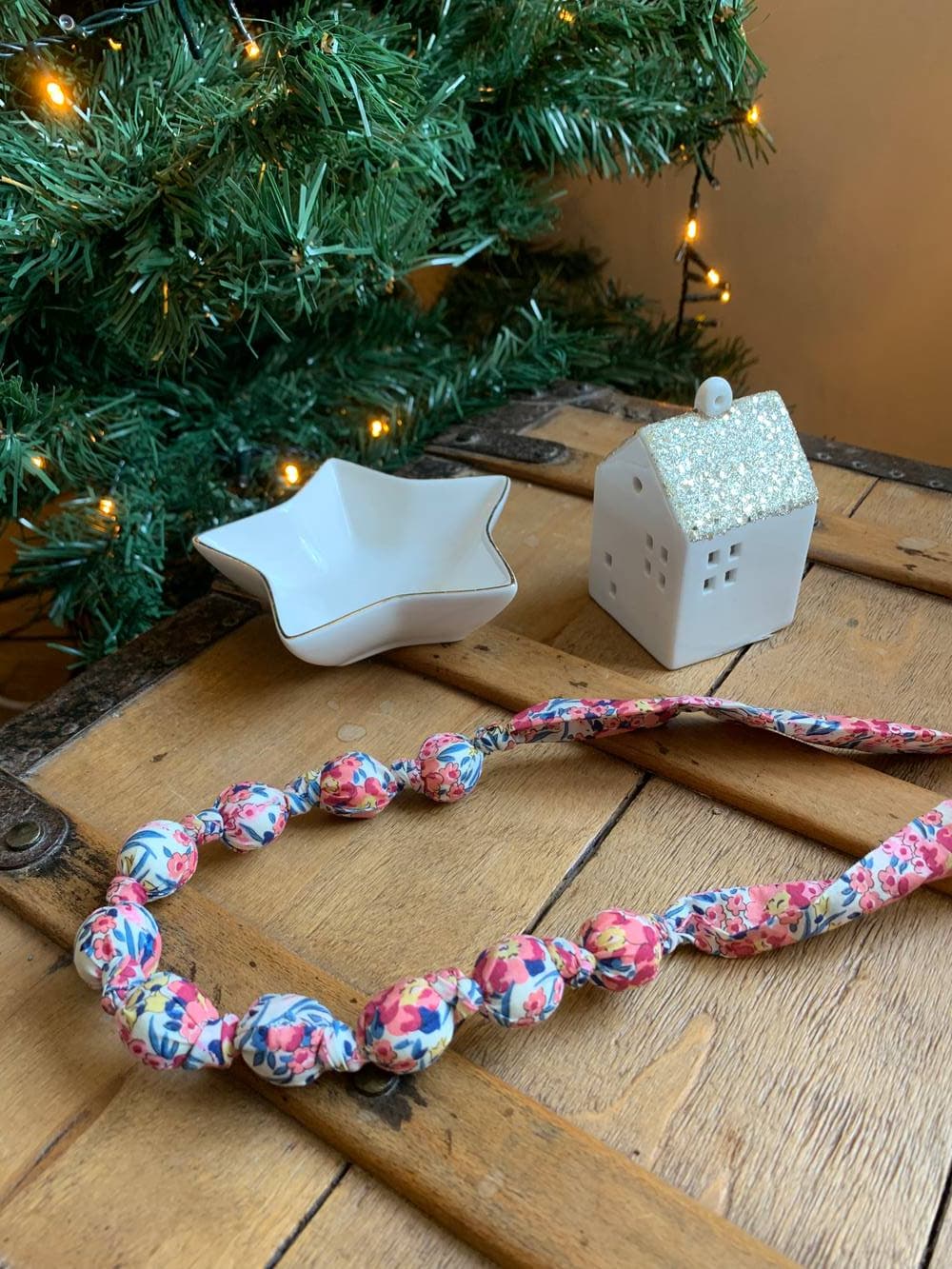 Collier boules Liberty Swirling Petals