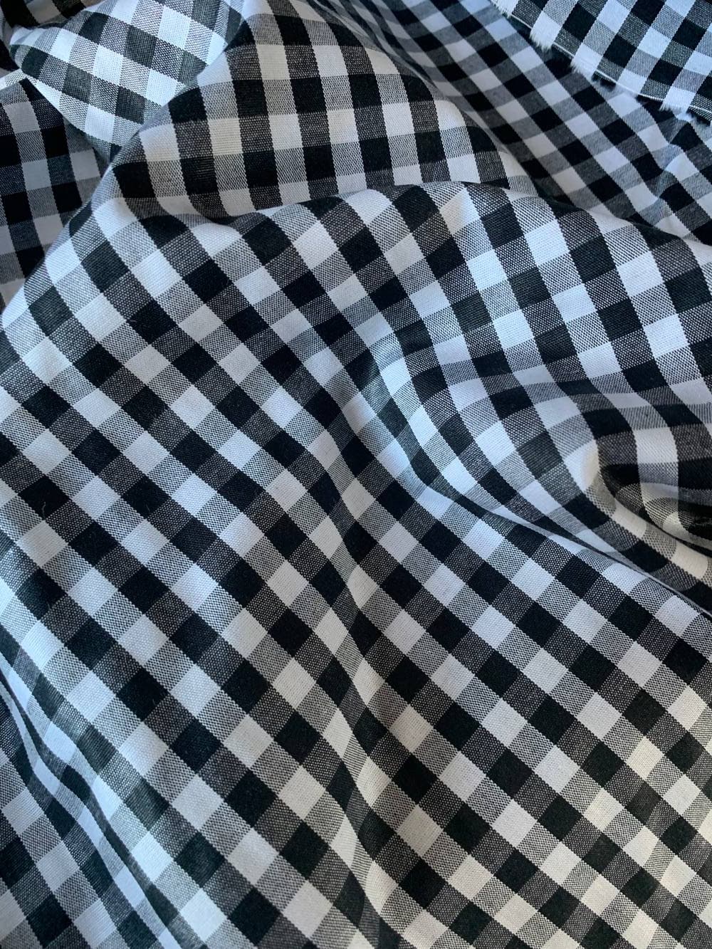 Vichy noir 6 mm x 6 mm vendu par multiples de 10 x 150 cm