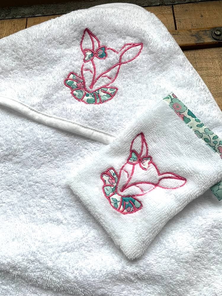 Cape de bain blanche à personnaliser sur commande