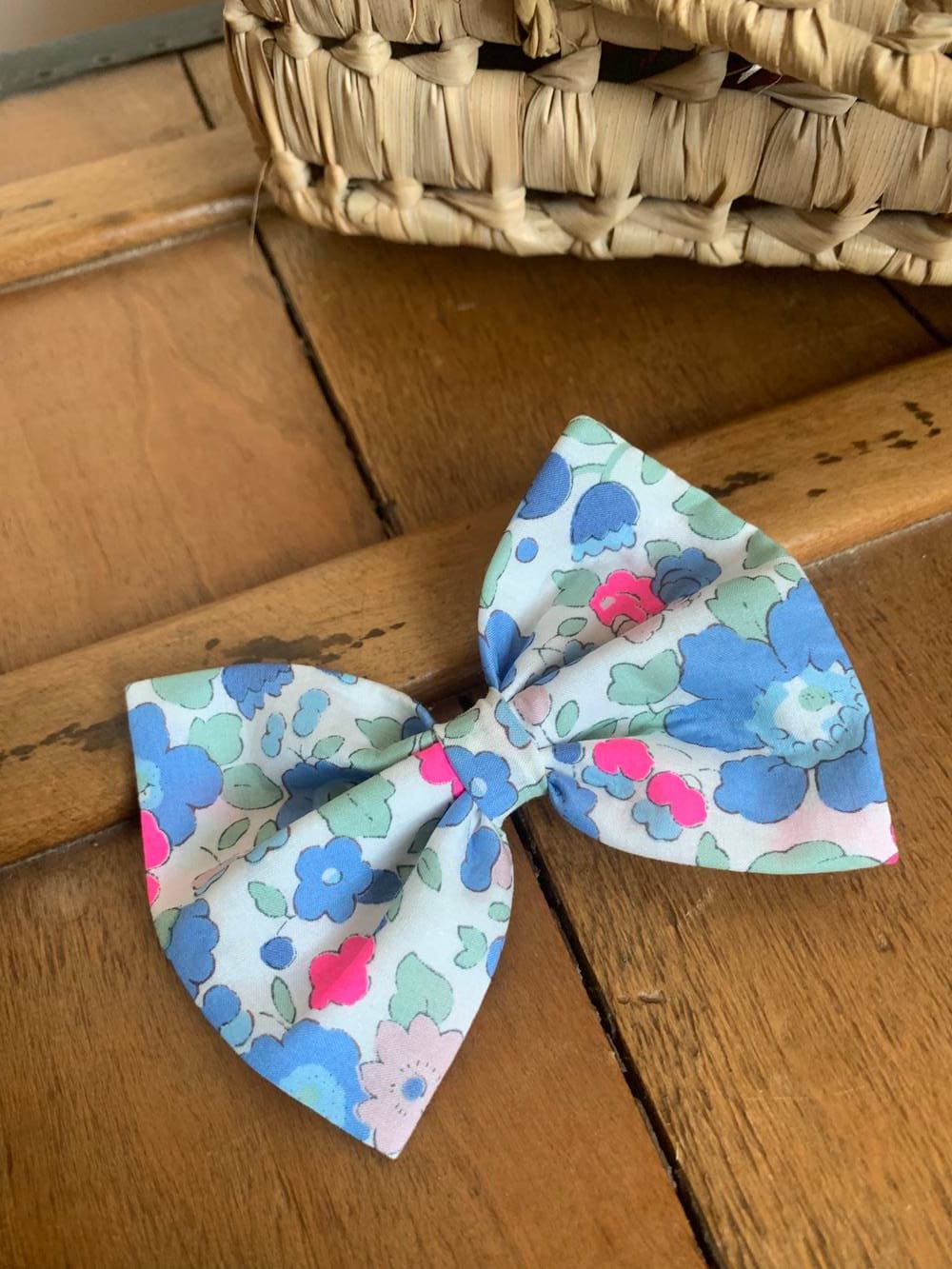 Barrette Liberty Betsy Néon bleu et rose Taille XL