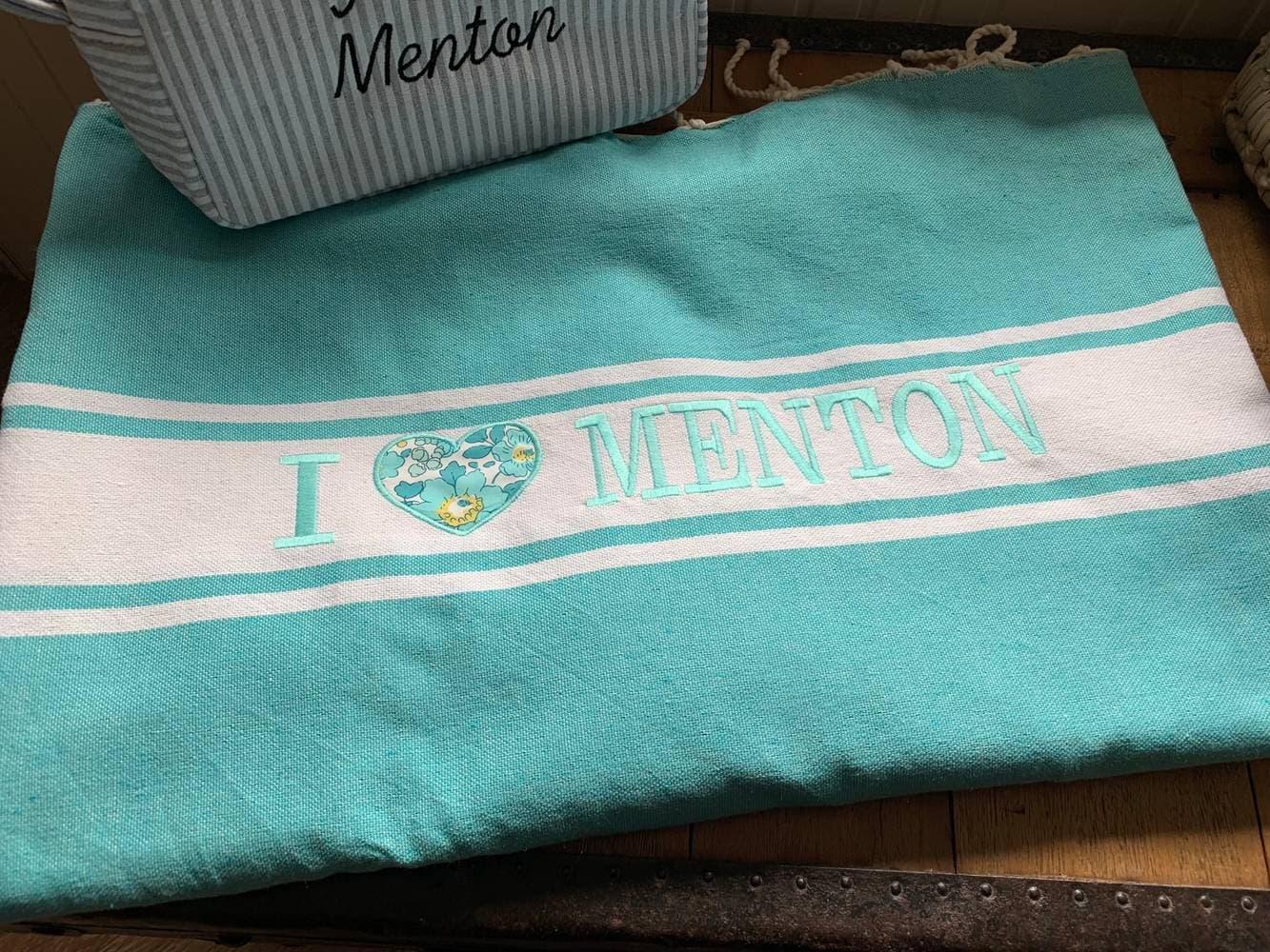 Fouta brodée à personnaliser sur commande