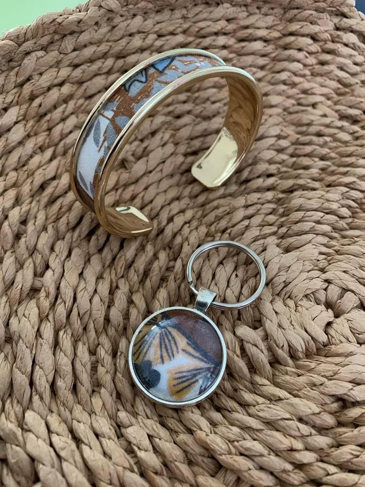 Manchette à personnaliser avec le tissu de votre choix (tissu fourni par le client)