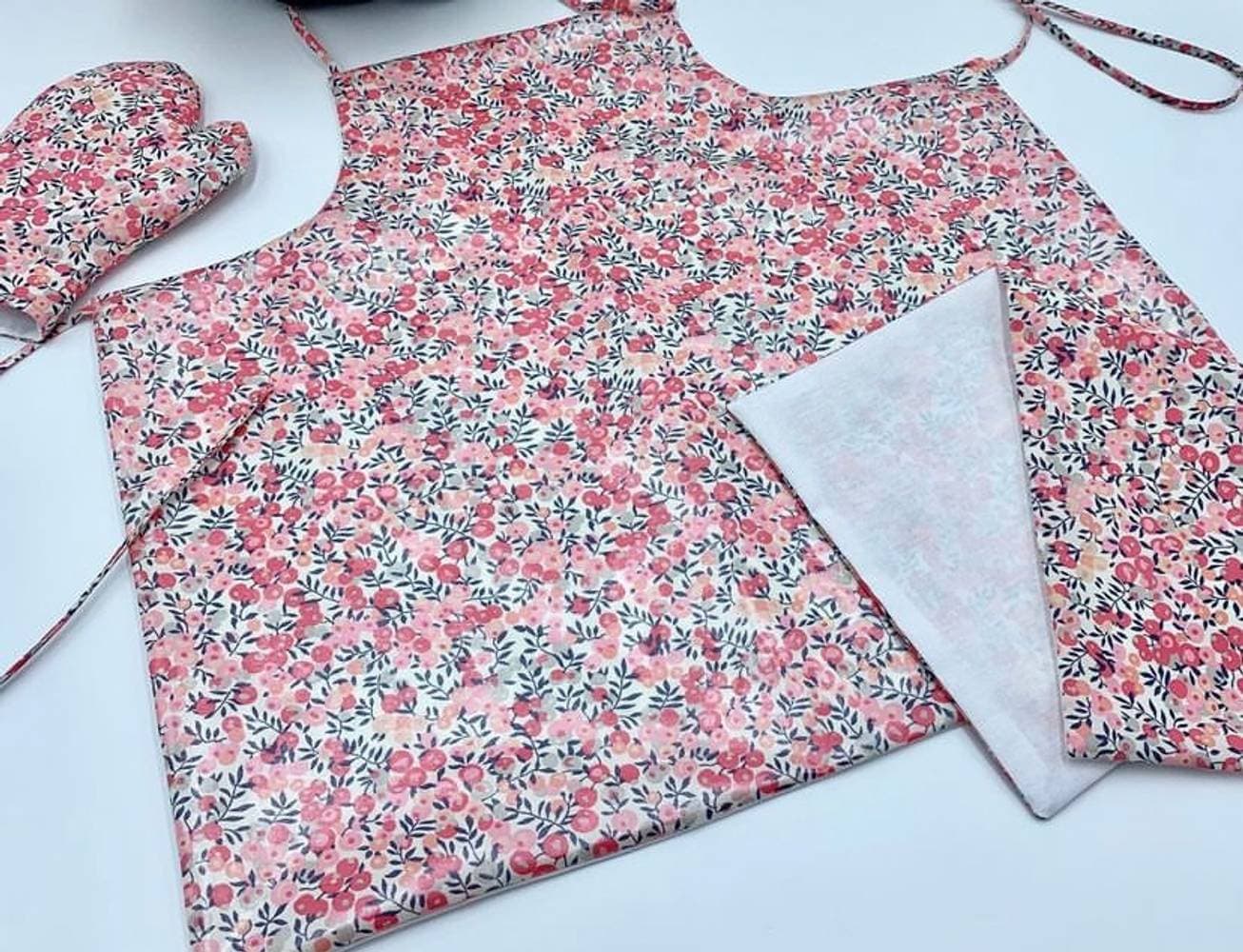 Gant et sa serviette Liberty pour un cuisinier en herbe sur commande