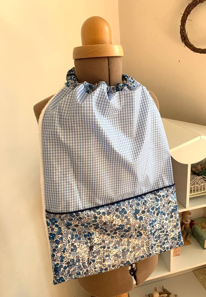 Bavoir géant Liberty enduit sur commande